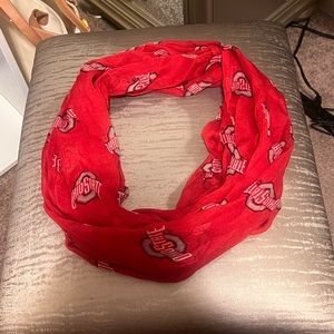 NWOT Ohio State Circle Scarf